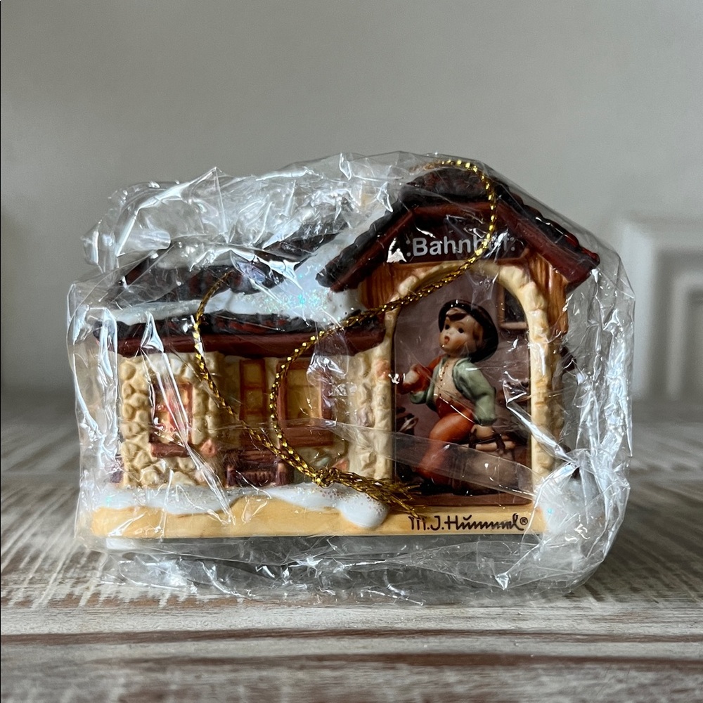 Hummel Bavarian Christmas tree decoration “ all aboard”